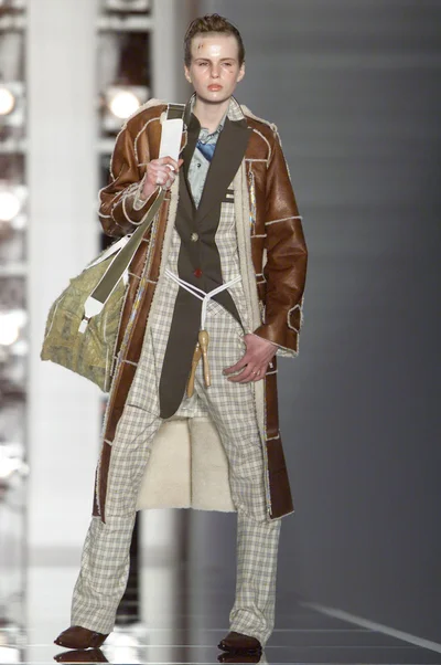 Look 24